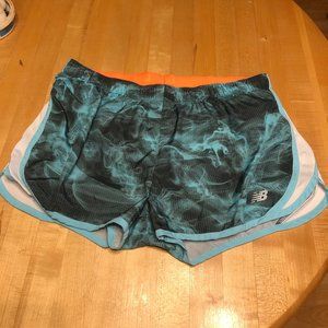 New balance running shorts Sz. L